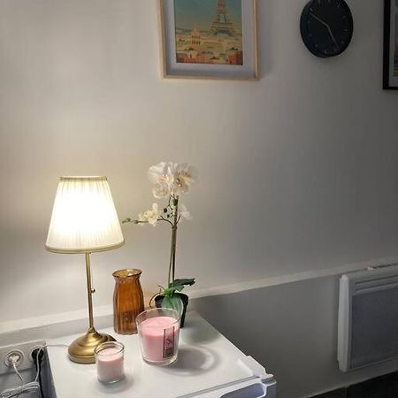 Studio House Near Paris Epinay-sur-Seine Bagian luar foto