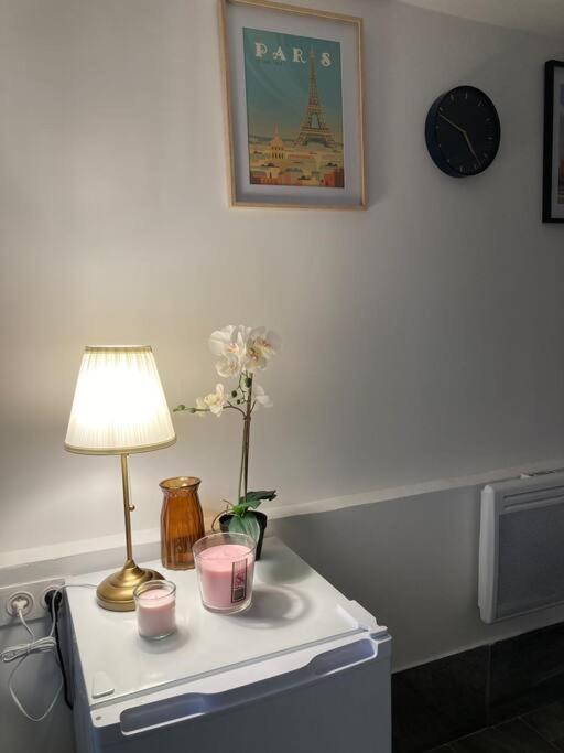 Studio House Near Paris Epinay-sur-Seine Bagian luar foto